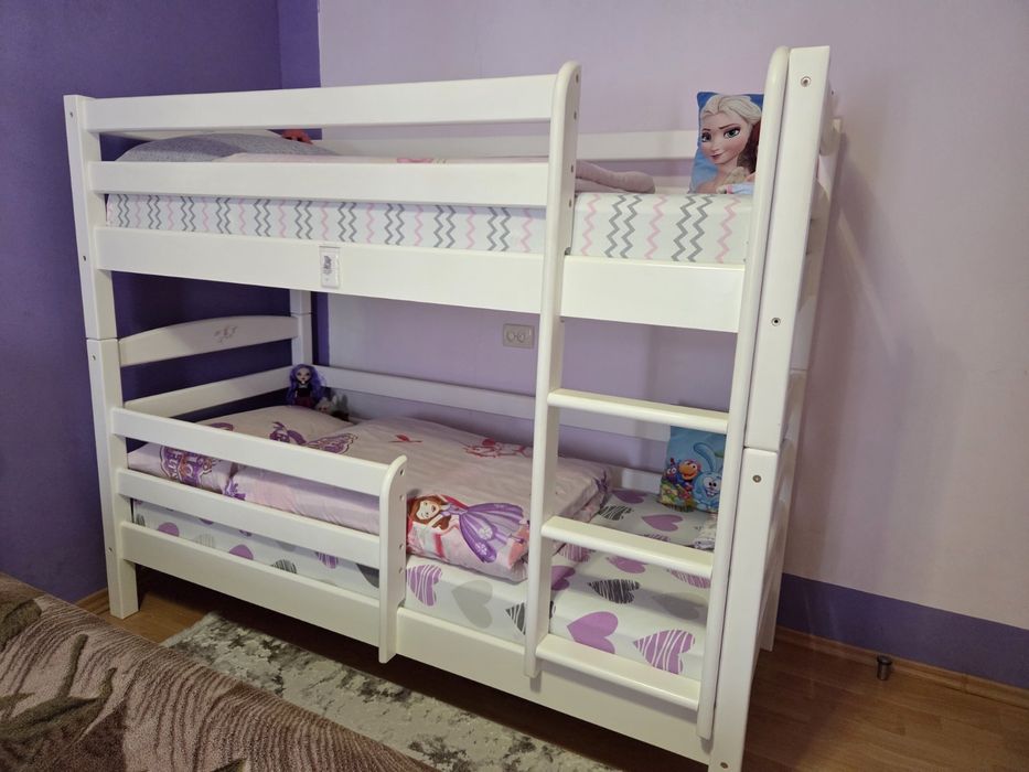 Дитяче  ліжко двох ярусне