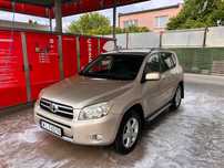 Toyota RAV4 2.2 D4D 136km, 4x4 bardzo zadbana