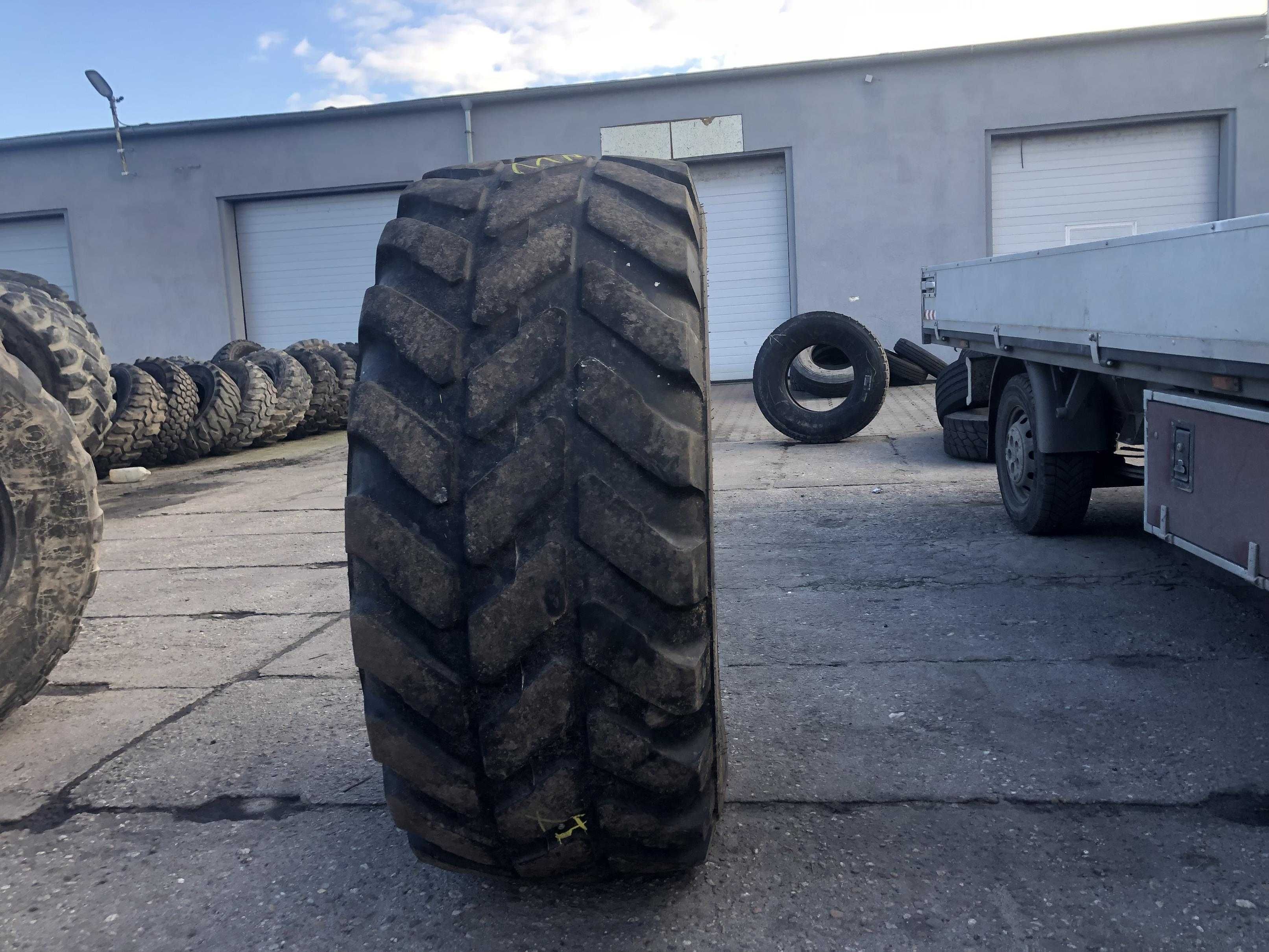 Opona Używana 500/70r24 Vredestein 19.5l24 Radial 40% Bieżnika