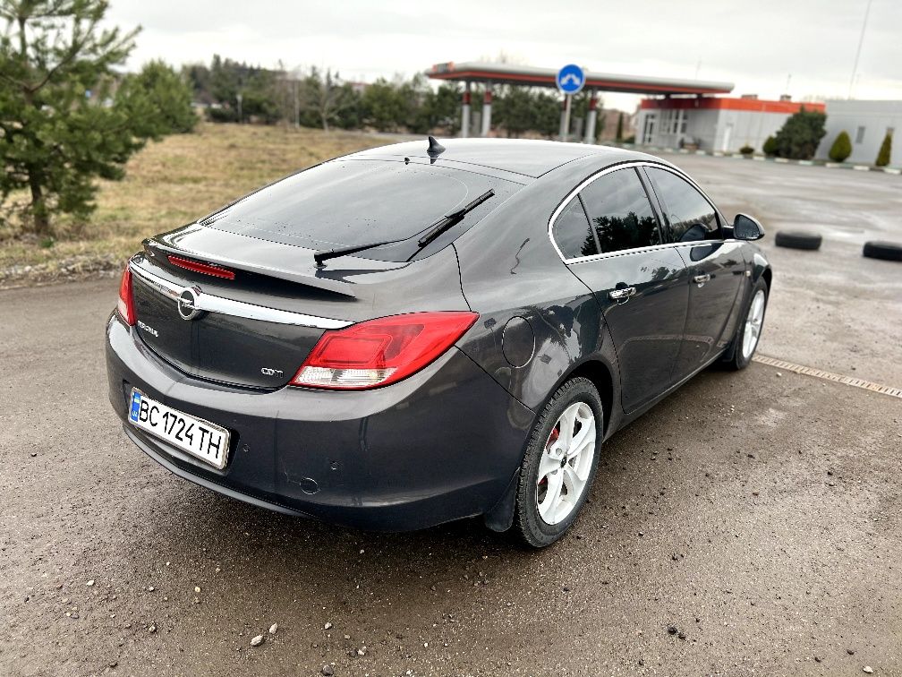 Opel Insignia 2.0 CDTI/160 к.с/автомат