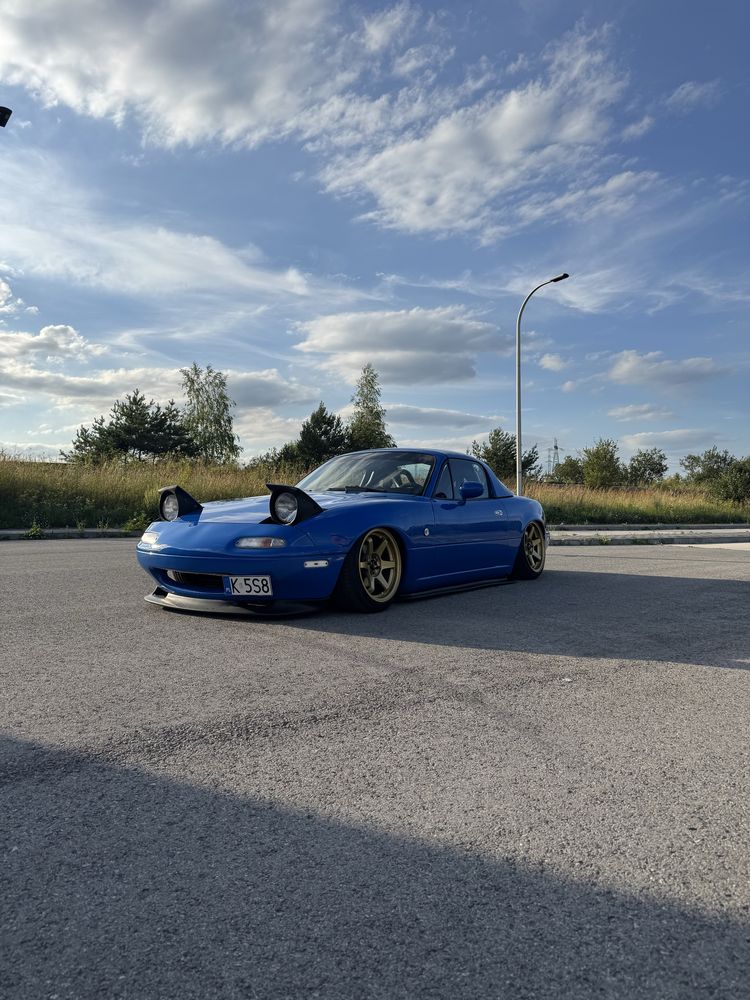 Mazda mx-5 Miata