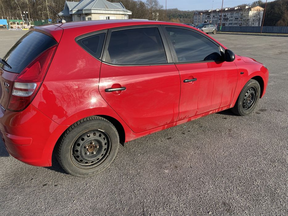 Hyundai i30 1.6 дизель