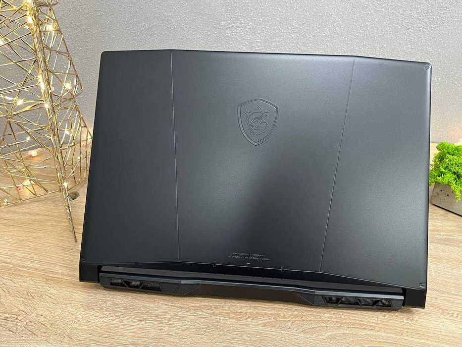 Ігровий MSI Katana b13VGK 15.6FullHD144Hz/i7-13620H/RTX4070/16DDR5/1TB