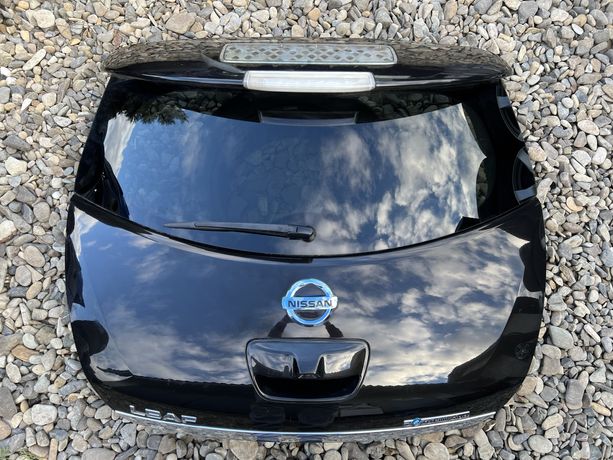 Nissan Leaf Кришка багажника 2010-2017