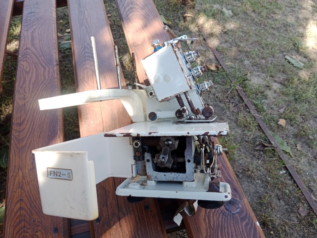 Sprzedam Overlock fn2 -5