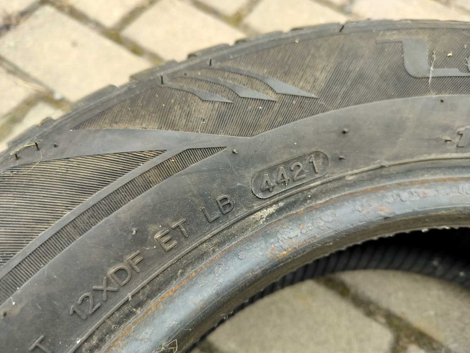 Opony Laufenn 185/65R15 Zimowe (21r)