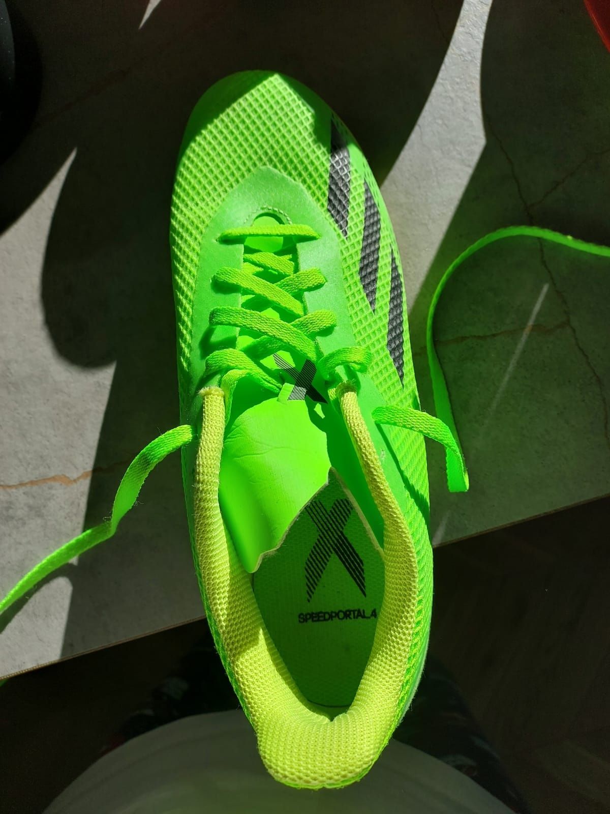 Buty halowe Adidas rozm 40 2/3