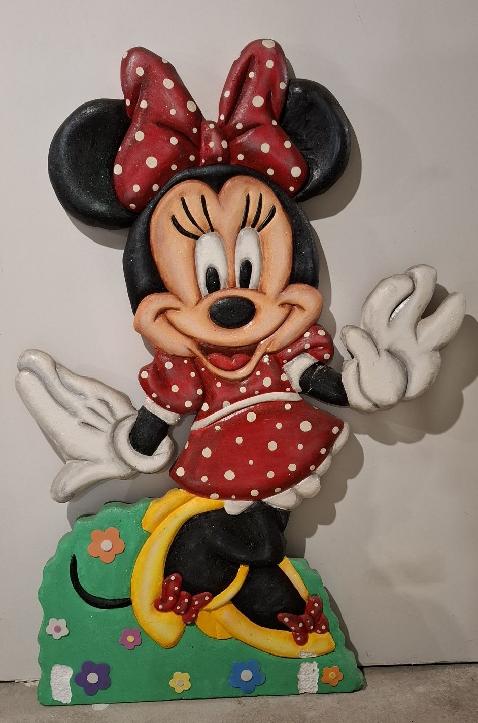 Bonecos da disney em esforovite para decoração de festas
