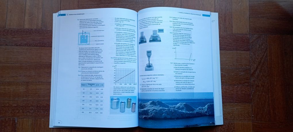 Caderno de exercícios e problemas 10 F