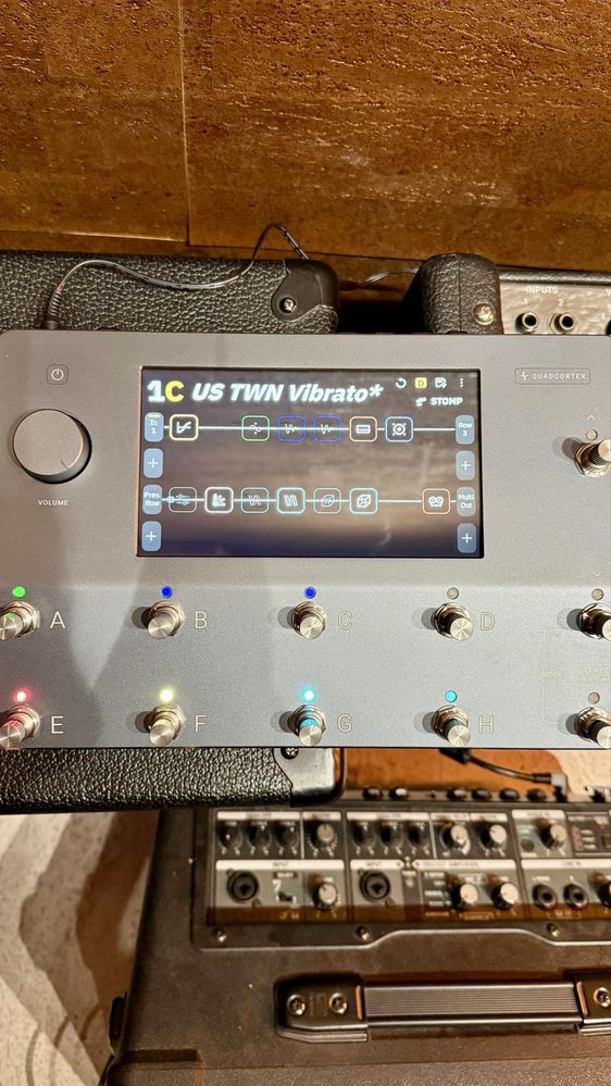 Neural DSP Quad Cortex – stan idealny + gigcase + Decksaver