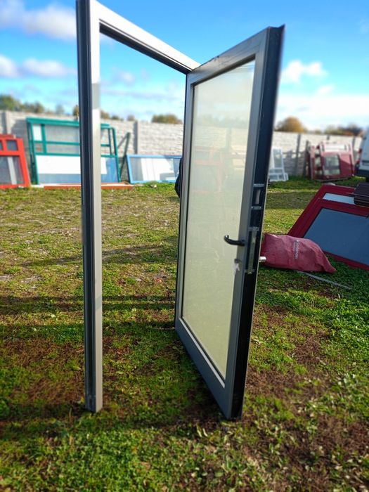 Drzwi aluminiowe używane z Niemiec super stan dostawa gratis cały Kraj