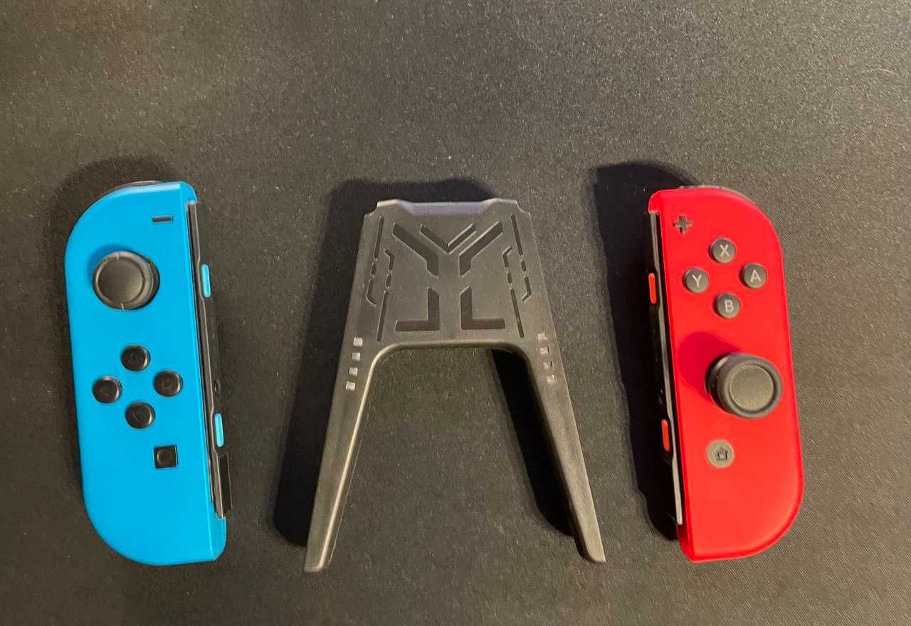 Nintendo Switch V2 – stan idealny + akcesoria