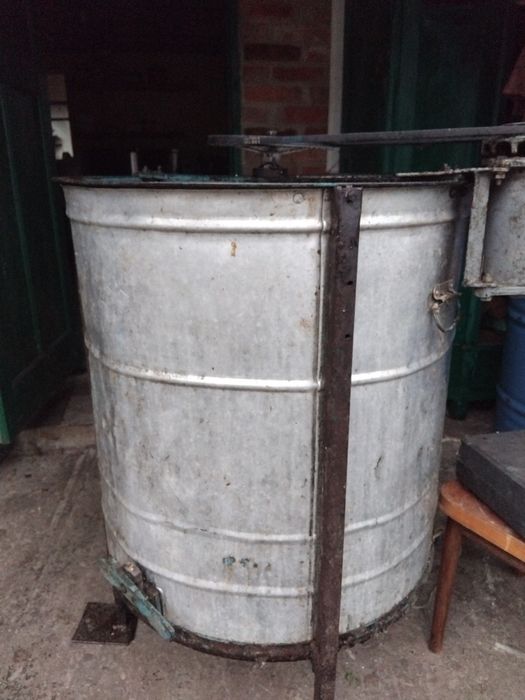 Медогонка Електрична 4 касети