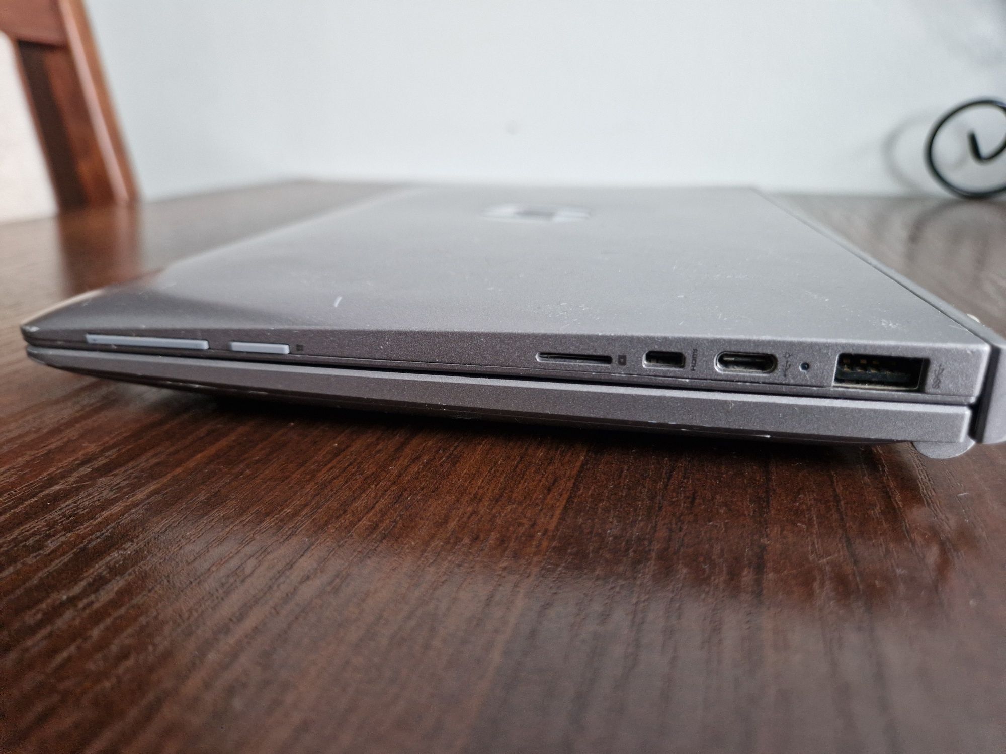 Laptop HP Pavilion x2 Datachable Win10/2/256GB SSD