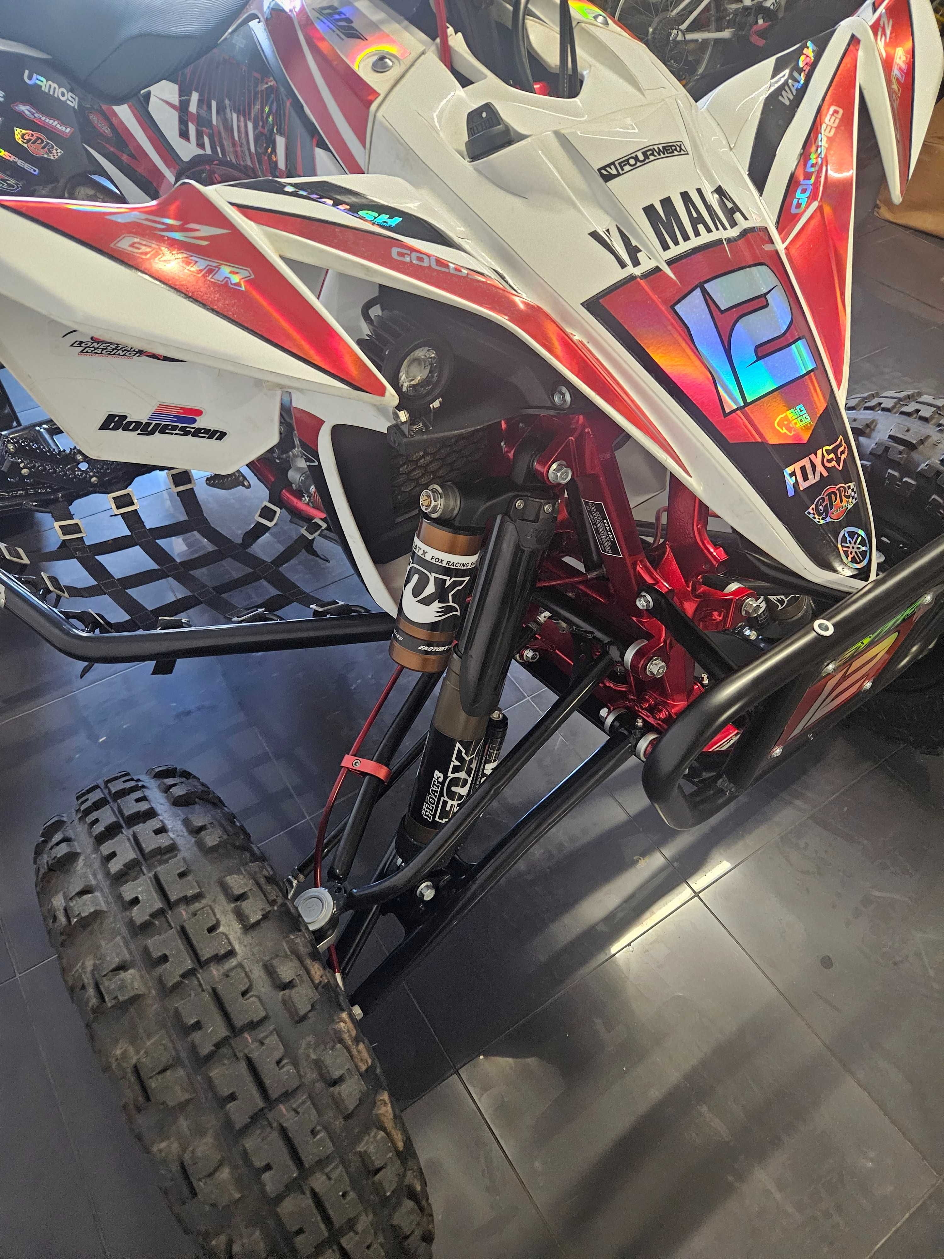 Yamaha yfz450r  .