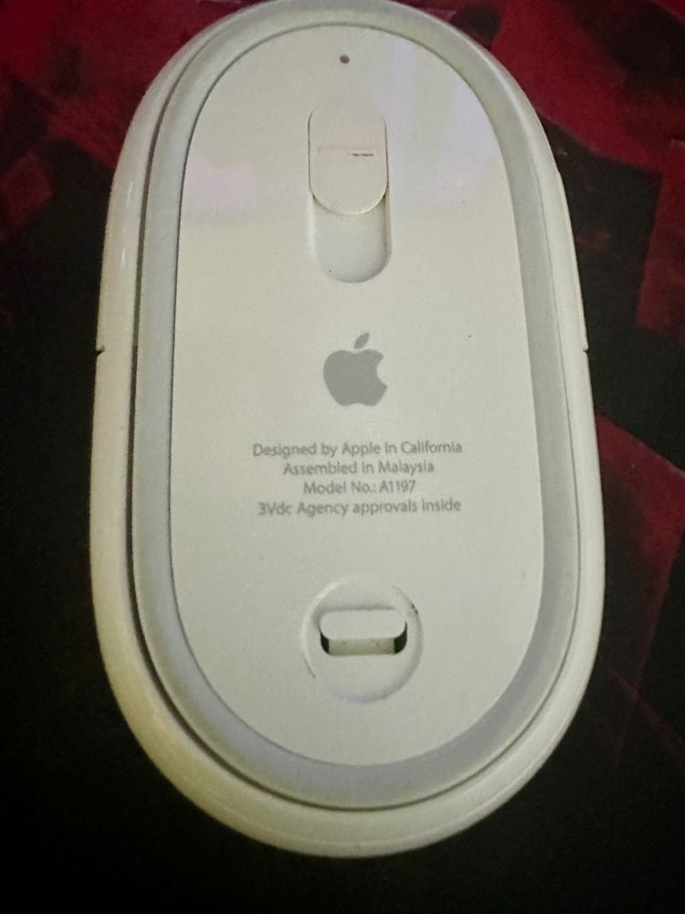 Apple Magic  Mouse  (A1197) бездротова мишка