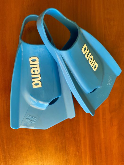 Продам дитячі ласти Arena розмір 36-37