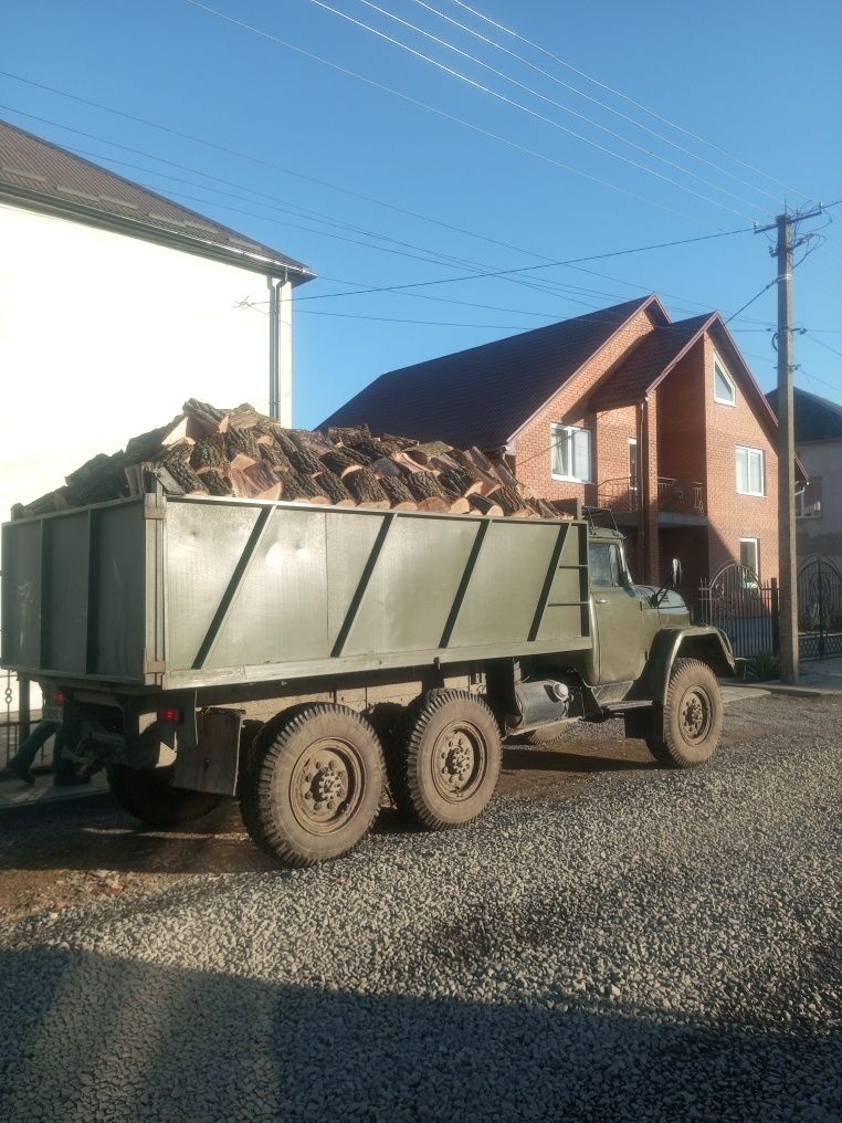 Продаю дрова з доставкою