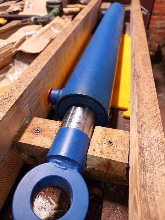 Гідроциліндр 90×50×630×1000мм