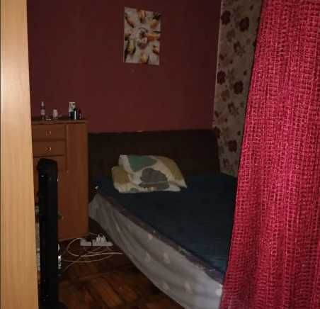 +Продам 1 ком. квартиру на Набережной  12500 дол.