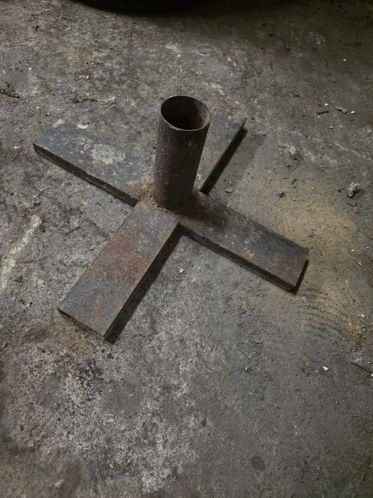 Stojaki do choinek