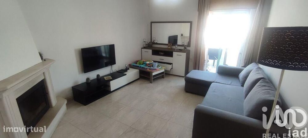 Apartamento T2 em Quinta do Conde de 85 m2