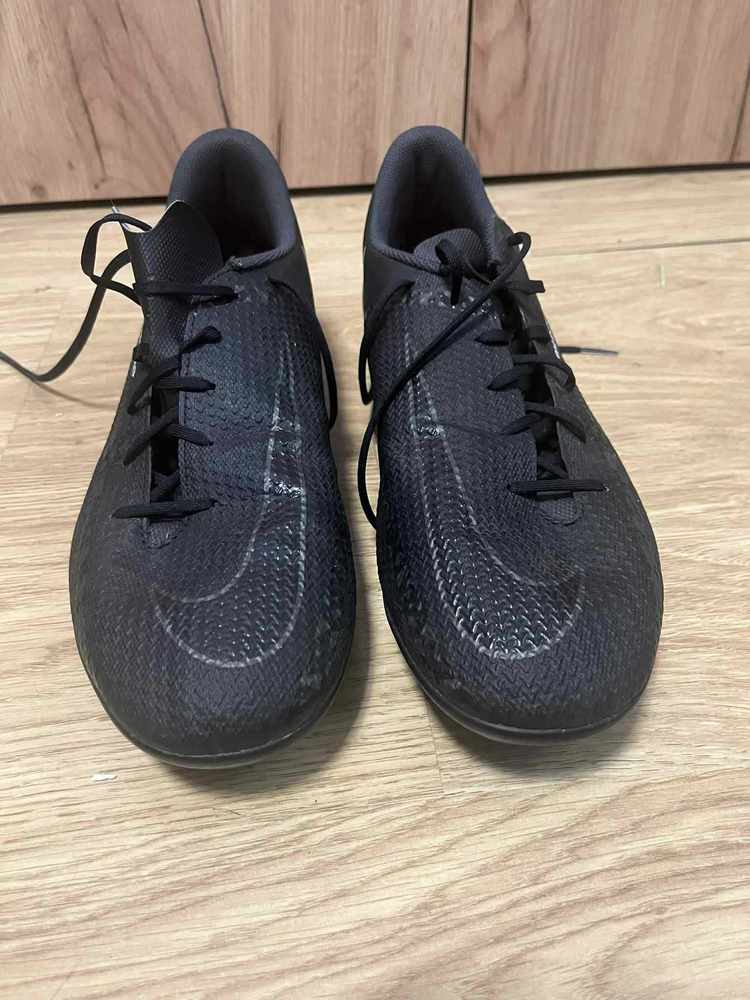 Buty Piłkarskie korki/ lanki NIKE PHANTOM GT2 Club FG/MG rozmiar 46