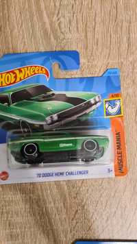 Hot Wheels 70 Dodge Hemi Challenger.