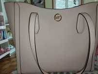 Bolsas originais Guess e Michael kors