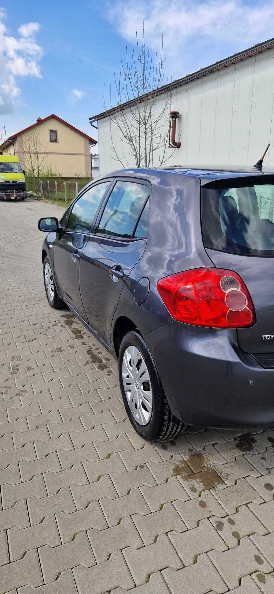 Toyota auris 2.0 d4d