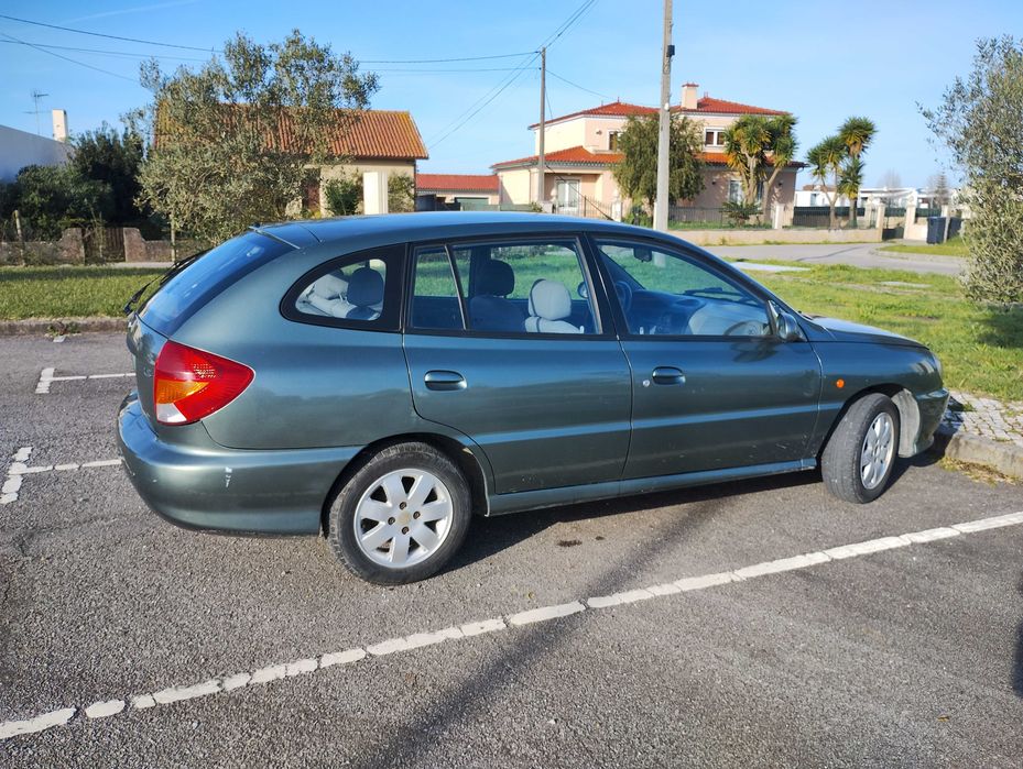 Kia Rio 2001 gasolina em muito bom estado!