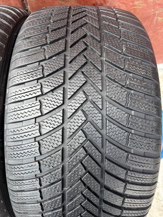 275/40/19 R19 Brigestone Blizzak LM 005 зима 2 шт ціна за 1 шт