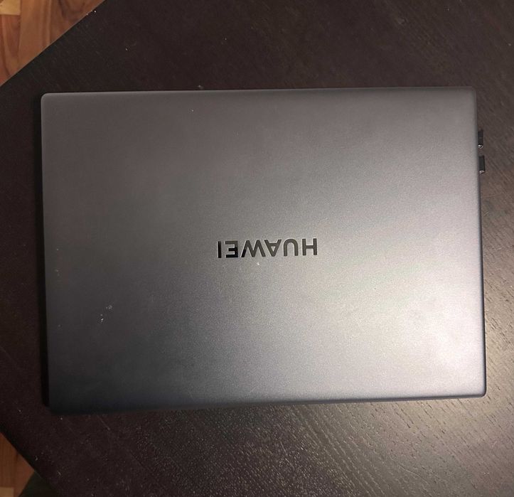 Huaweii MateBook 16s | i7 | 16gb RAM | 1TB SSD