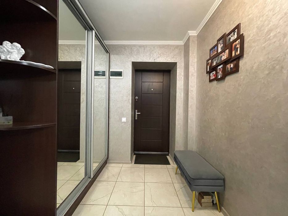 2к Британская район ДК Фрунзе (55кв) капитальный ремонт мебель