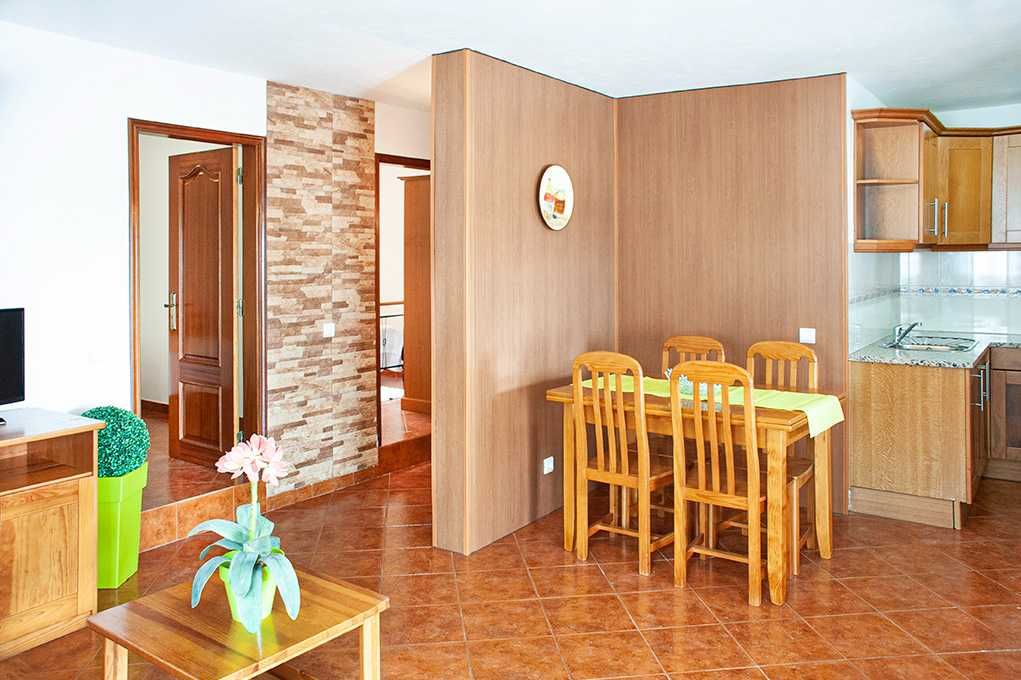 Setembro - Promoção - Casa com piscina zona sossegada 10 min da praia