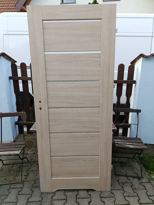 Drzwi 80 łazienkowe prawe