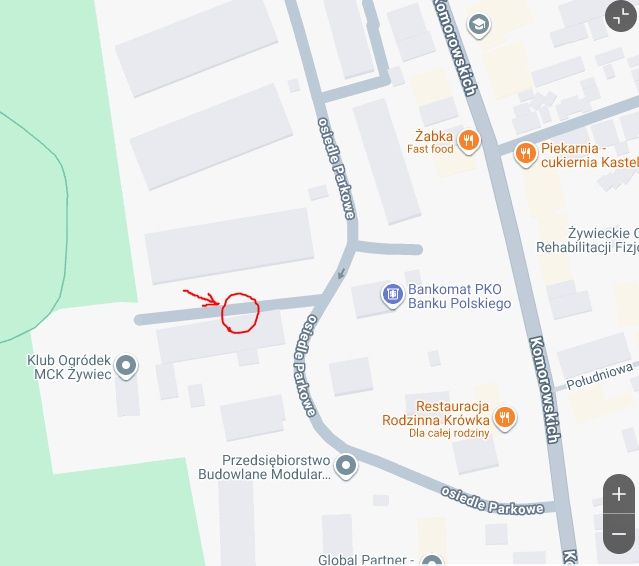 Garaż murowany wynajem ocieplany z kanałem