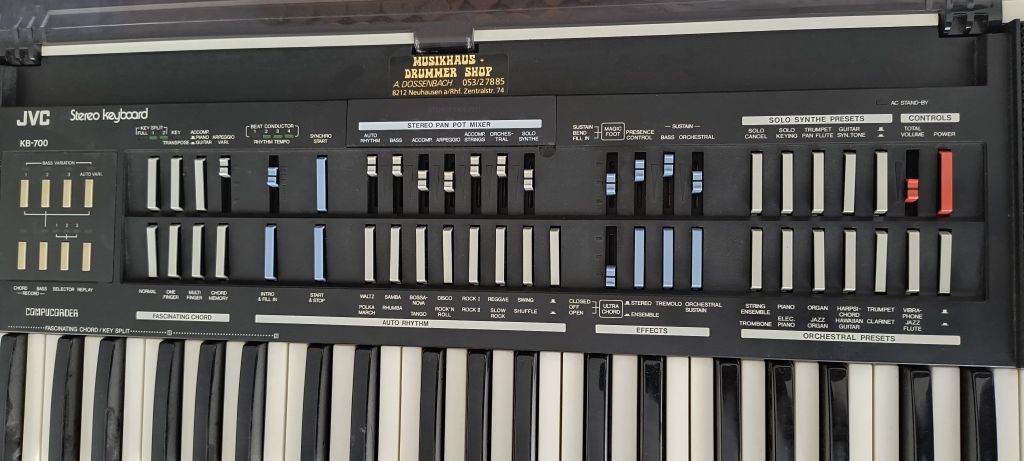 Keyboard JVC KB-700