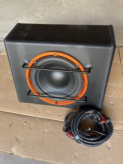 Саббуфер активний в доброму стані