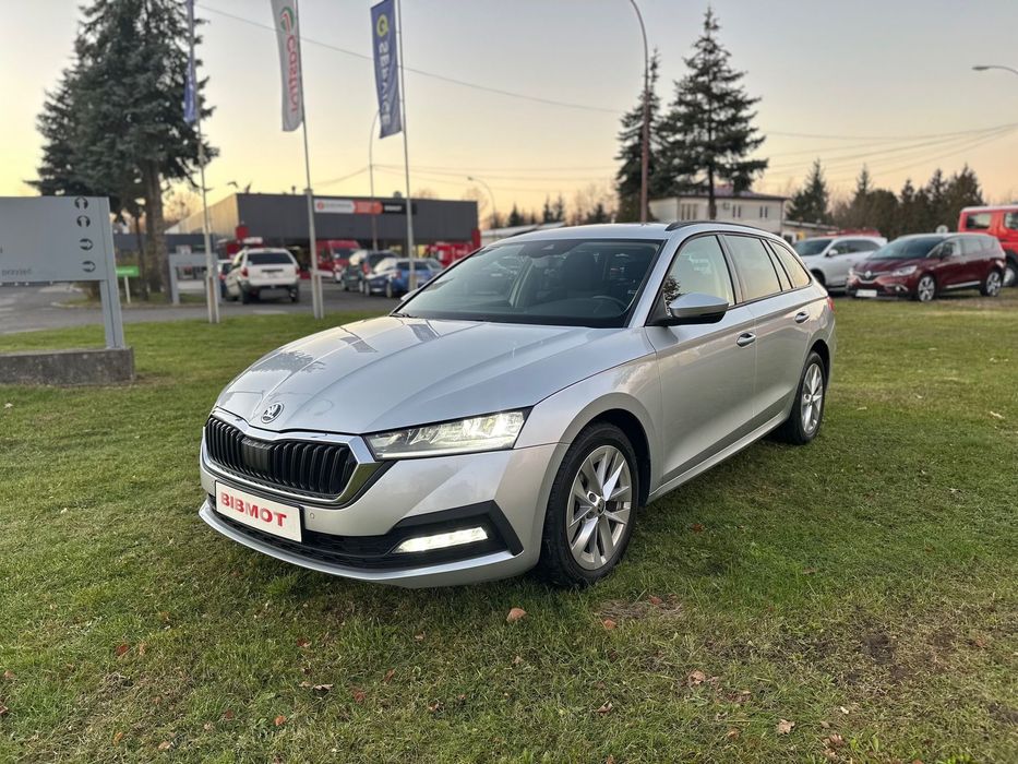 Skoda Octavia salon PL, serwis ASO, 2 kluczyki