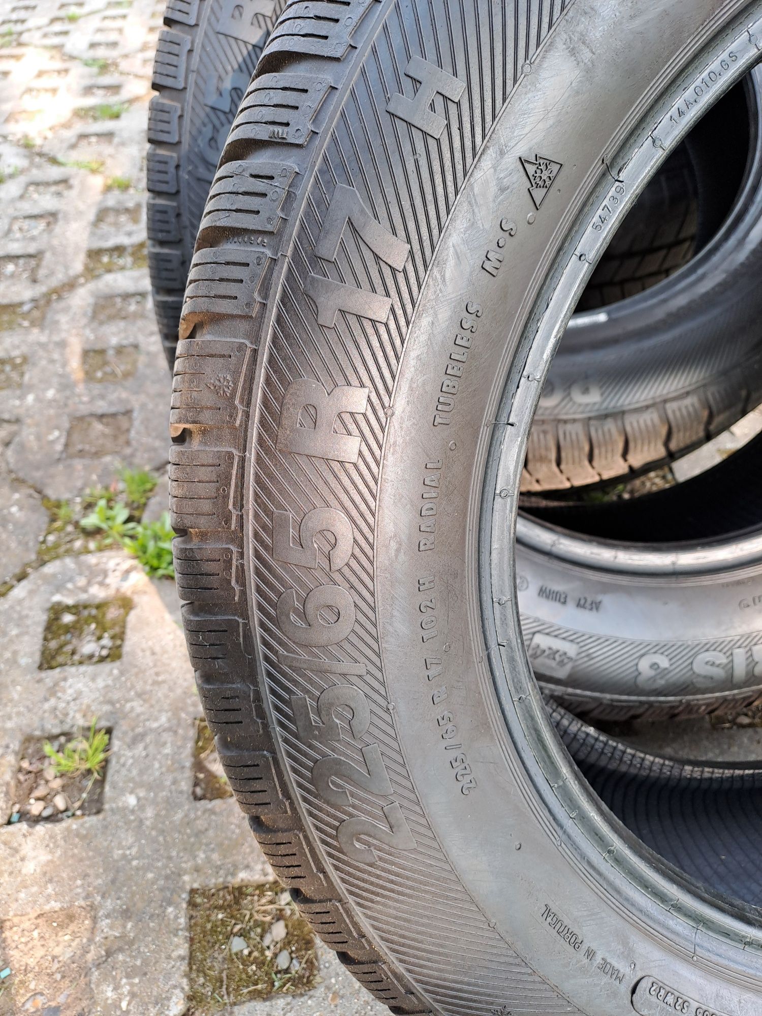 Opony Barum Polaris 4x4 rozm. 225/65 R17