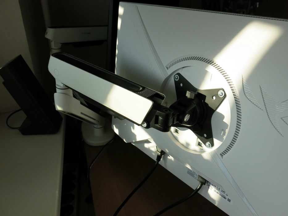 Кронштейн для двух моніторів Office Pro MA502 білий, навантаж. до 9 кг