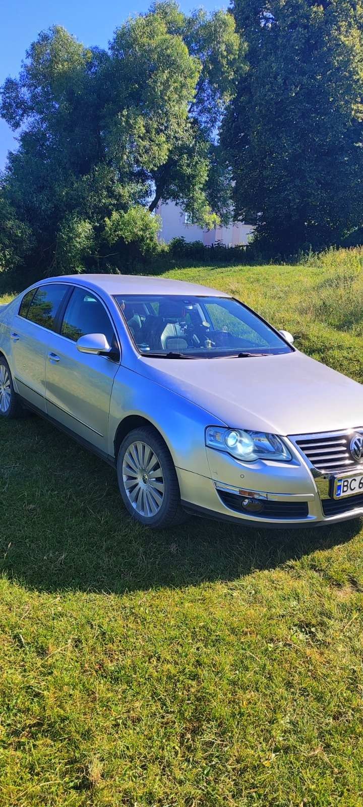 Продам Passat b6 2.0  FSI бензин 2005 року.