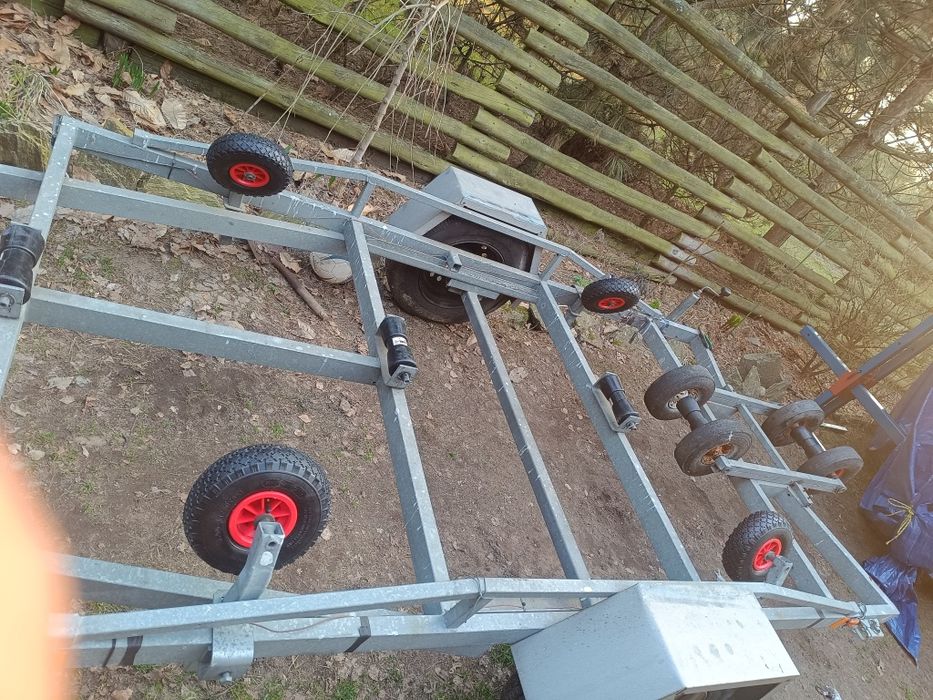 Przyczepa podłodziowa ocynk. Pod łódź około 7m do 1,5t dmc 750 lekka