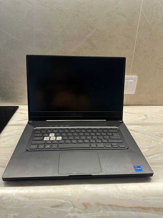 Asus TUF Dash F15 FX516P под восстановление.