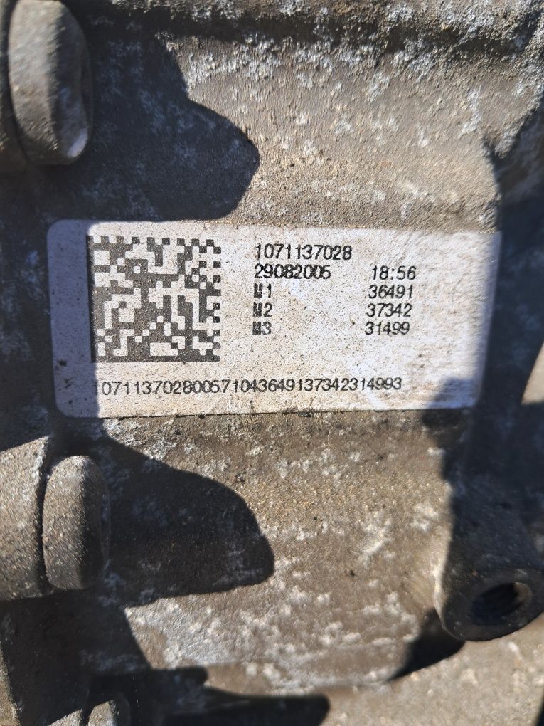 Skrzynia biegów Audi A4 B7 2.0 tfsi automat Quatro JFN
