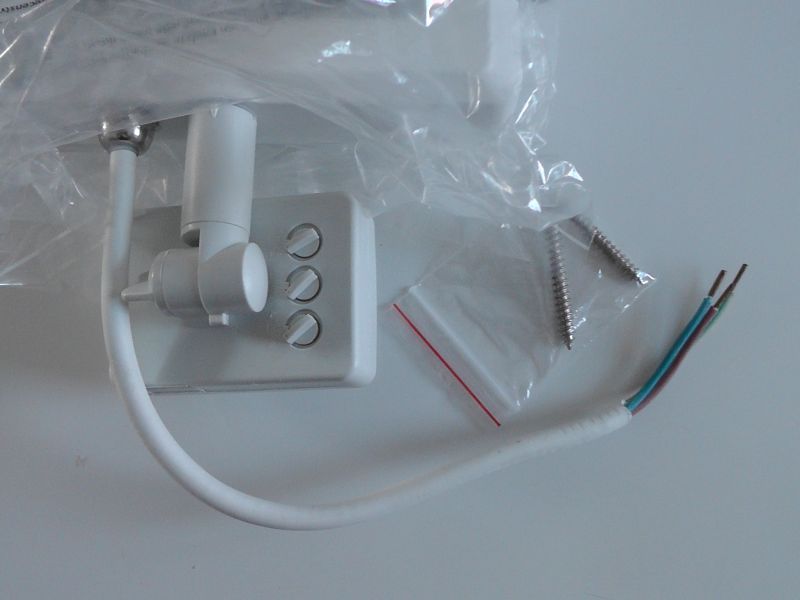 Reflektor Halogen LED Zewnętrzny z Czujnikiem Ruchu 20W 1600 lumenów