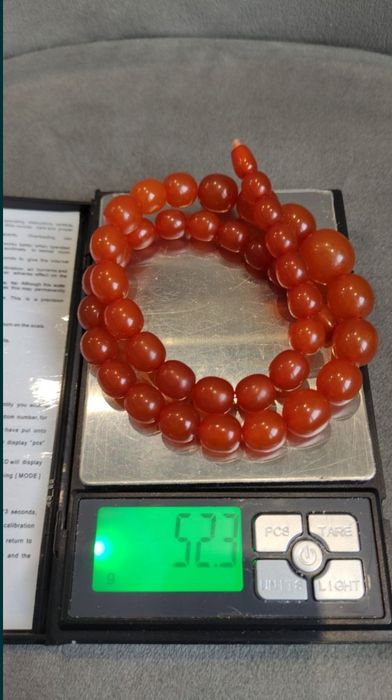 Старинные бусы. Янтарь.