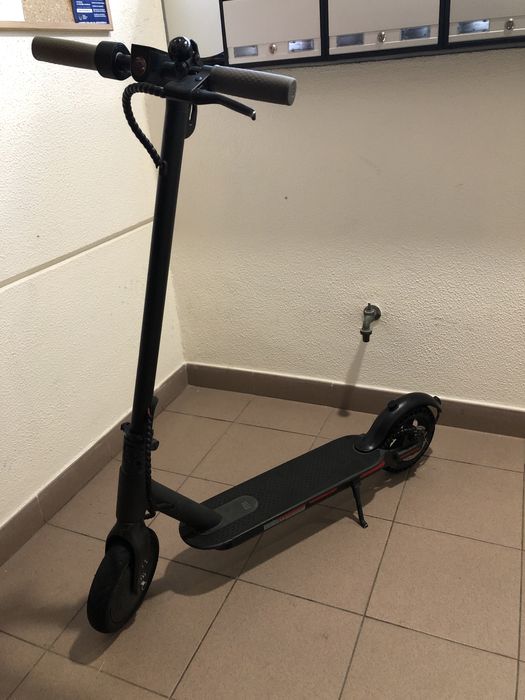 Trotinete Xiaomi elétrica avariada – para peças ou reparação