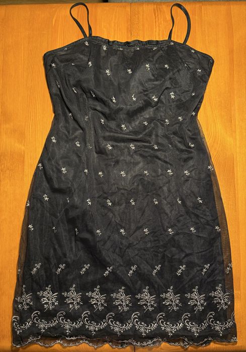 Czarna sukienka damska